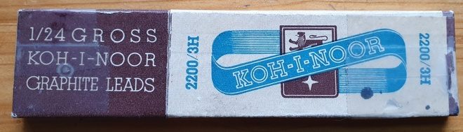 Paksuja Koh-I-Noor grafiitti teriä