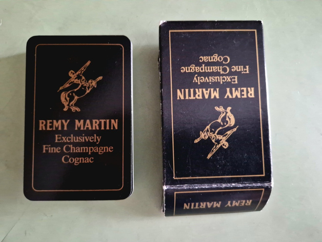Remy Martin vintage harvinaiset pelikortit
