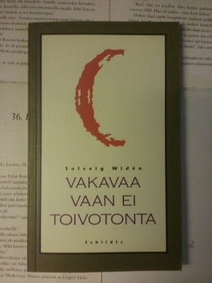Solveig Widen - Vakavaa vaan ei toivotonta (nid.)
