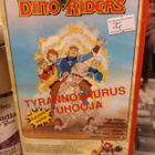 DINO RIDERS VHS 3 - HEAD HUNTER STORE. - pikkukuva 1