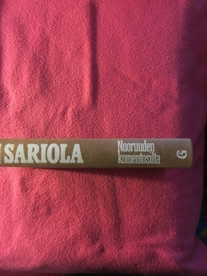Mauri Sariola: Nuoruuden komentosilta