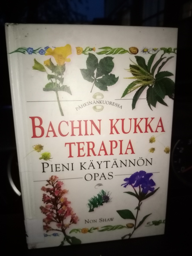 Shaw :  Bachin kukkaterapia ( SIS POSTIKULU)