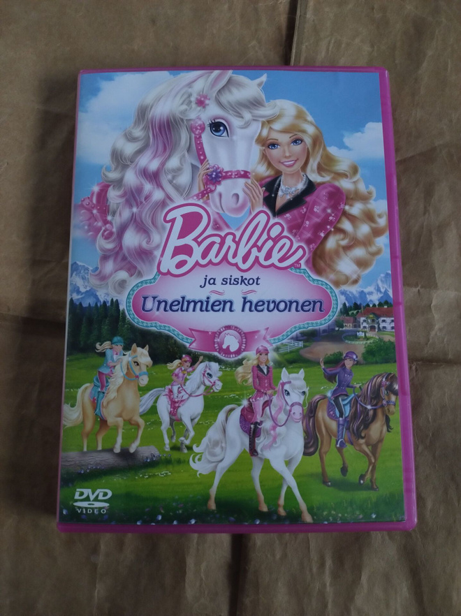 Barbie ja Siskot Unelmien hevonen (DVD)