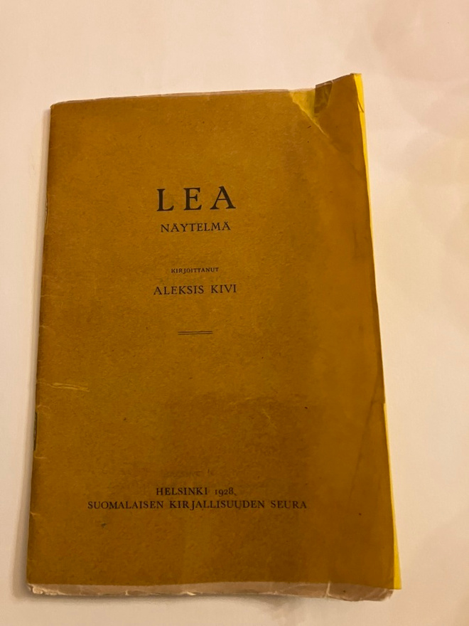 Aleksis Kivi : Lea - näytelmä yhdessä näytöksessä SKS 1928