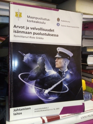 Sinkko : Arvot ja velvollisuudet isänmaan puolustuksessa