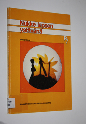 Maija Baric : Nukke lapsen ystävänä