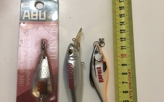 Vuosiuistimia Erä ja mainosuistin Rapala.