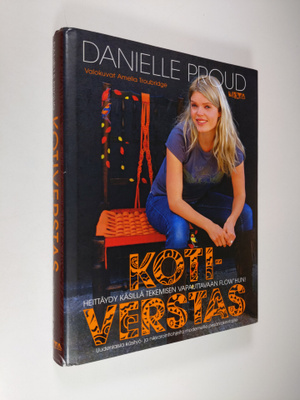 Danielle Proud : Kotiverstas