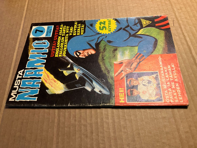 MUSTANAAMIO 7/1973