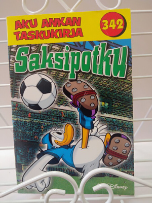 Aku Ankan taskukirja 342 Saksipotku