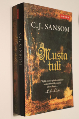 C. J. Sansom : Musta tuli ( Seven 2013 )