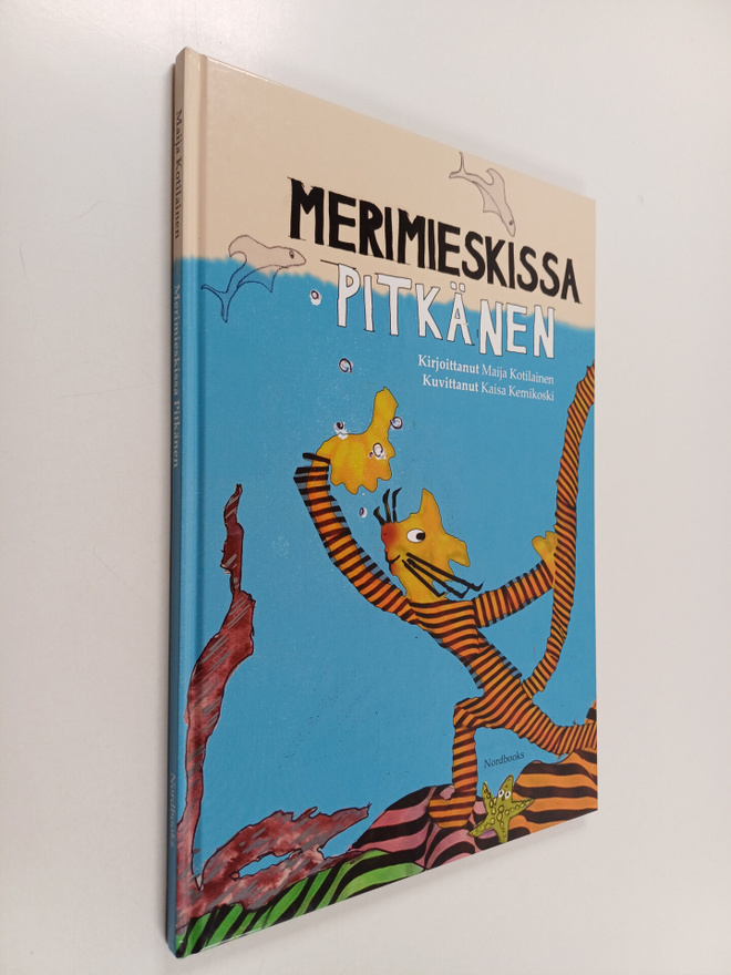 Maija Kotilainen : Merimieskissa Pitkänen