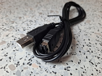USB Latauskaapeli GBA SP & NDS (UUSI)