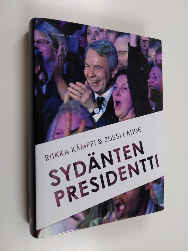 Riikka Kämppi : Sydänten presidentti