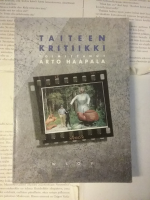 Arto Haapala - Taiteen kritiikki (nid.)