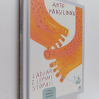 Arto Paasilinna : Ladjar z lepimi stopali - pikkukuva 1