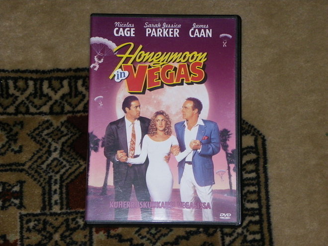 Kuherruskuukausi Vegasissa DVD