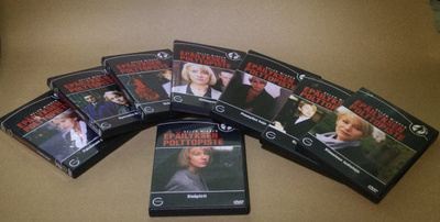 Epäilyksen polttopiste TV-sarja DVD