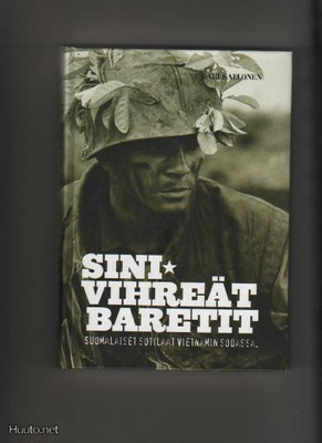Kallonen, Kari: Sinivihreät baretit, Revontuli 2006, yvk,K4