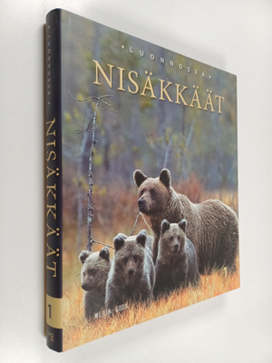 Nisäkkäät : luonnossa 1