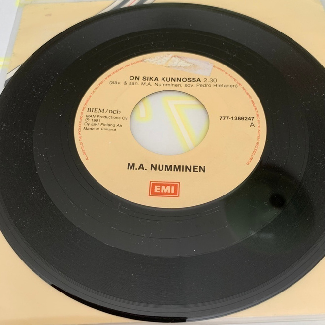 M.A.NUMMINEN: On sika kunnossa * Kookospähkinä * FIN 1991