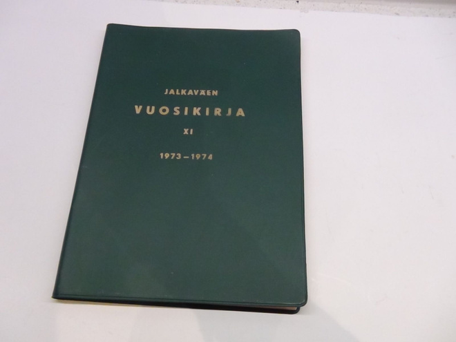 JALKAVÄEN  VUOSIKIRJA XI  1973 - 1974