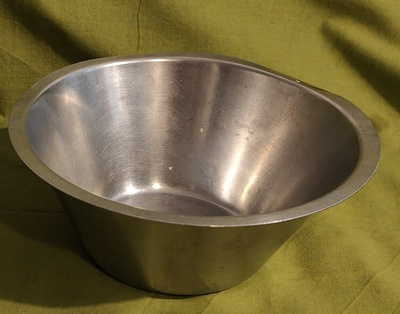 Teräskulho 1,5 L