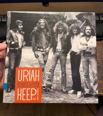 Mika Järvinen: Uriah Heep - Ken Hensleyn vuodet (kirjastop.)
