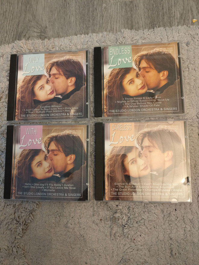 CD 4 Love kokoelmalevyä