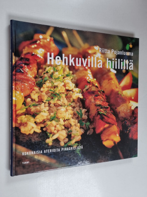 Riitta Pojanluoma : Hehkuvilla hiilillä : kokonaisia ater...