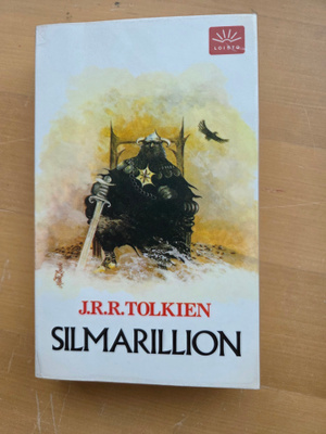 J.R.R. TOLKIEN . SILMARILLION . POKKARI