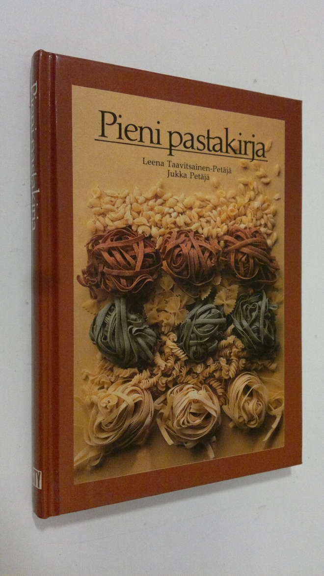 Leena Taavitsainen-Petäjä : Pieni pastakirja