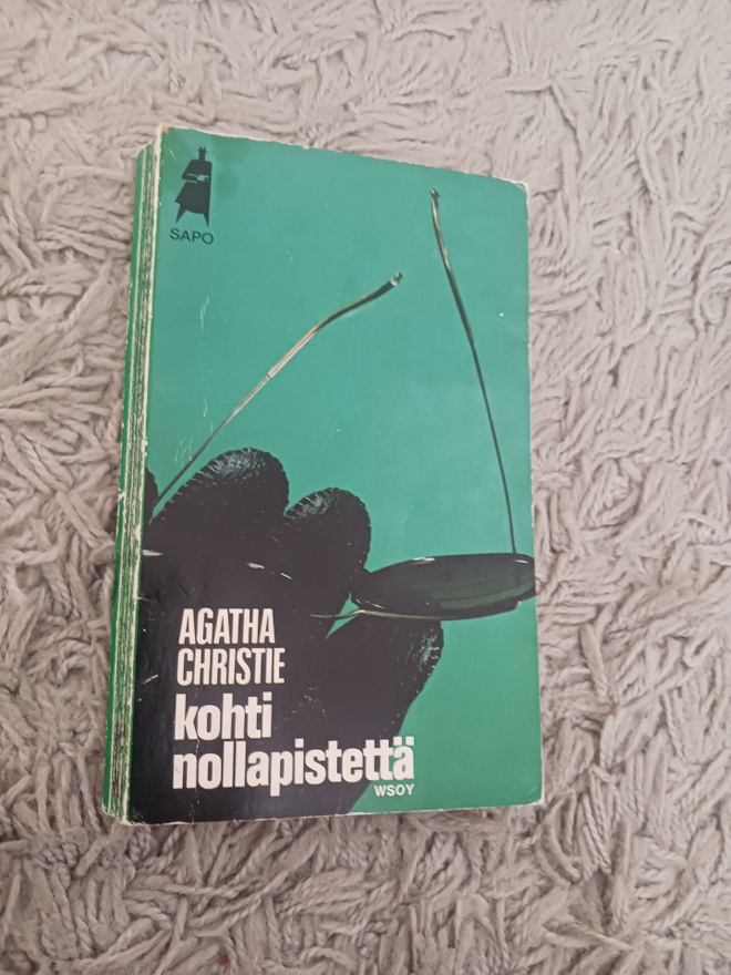 AGATHA CHRISTIE  Kohti nollapistettä