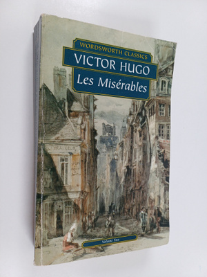 Victor Hugo : Les Miserables Volume Two