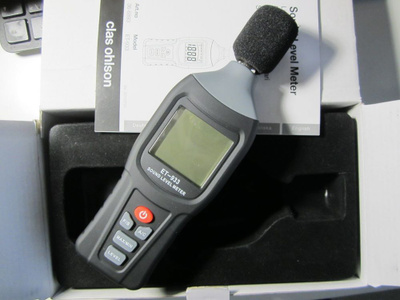 Noise Meter. Äänenvoimakkuusmittari.