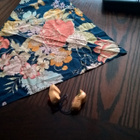 Kolmiomallinen kukkahuivi + mahdollinen bonus - pikkukuva 4