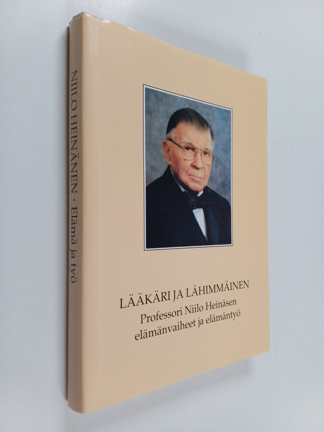 Pertti Jotuni : Lääkäri ja lähimmäinen : professori Niilo...