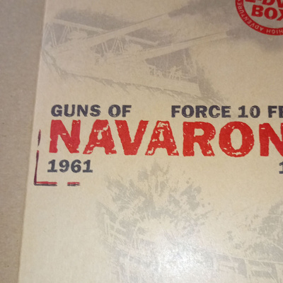 2 DVD NAVARONEN TYKIT / NAVARONEN HAUKAT