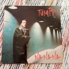 Vinyyli, Tumppi Varonen & Problems, Na na na - pikkukuva 1