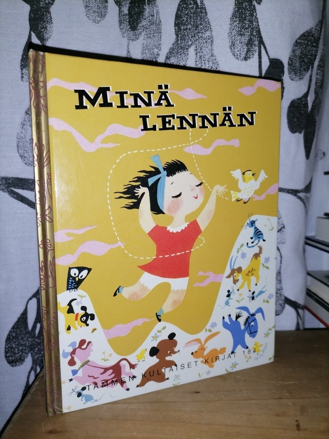 Minä lennän - Tammen kultaiset kirjat 184 - 1.p.
