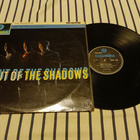 Shadows – Out Of The Shadows lp UK 1962 Rock'n'Roll - pikkukuva 1