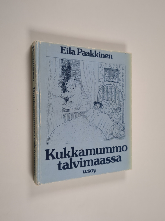 Eila Paakkinen : Kukkamummo talvimaassa