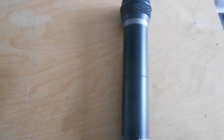 TOA WM-4210 WIRELESS MICROPHONE.