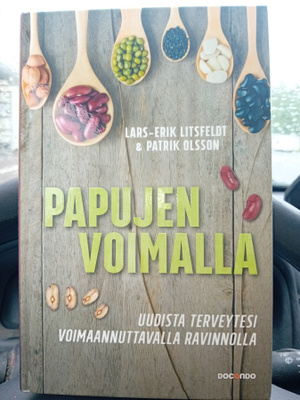 Litsfeldt : Papujen voimalla ( SIS POSTIKULU )