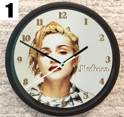 MADONNA  Seinäkello  2 eri mallia