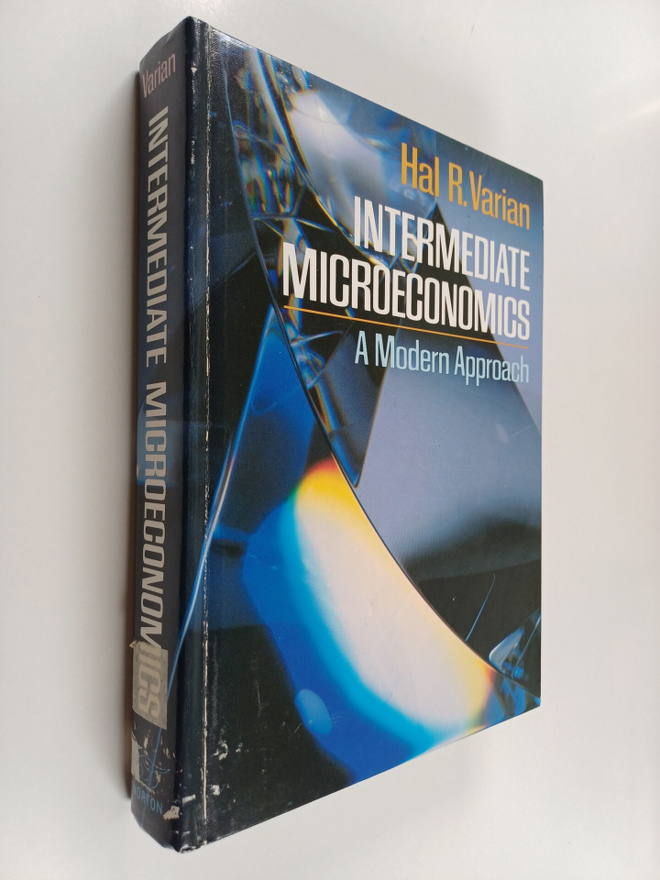 Hal R. Varian : Intermediate microeconomics : a modern ap...