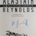 Alastair Reynolds : Ilmestysten avaruus (signeerattu) - pikkukuva 3