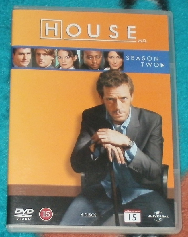 HOUSE Kausi 2 ~ Hugh Laurie ~ 6 DVD naarmuton