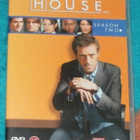 HOUSE Kausi 2 ~ Hugh Laurie ~ 6 DVD naarmuton - pikkukuva 1