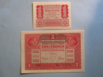 AUSTRIA 1 KRONE 1922 + 2 KRONE 1917 UNC (K15-S78)